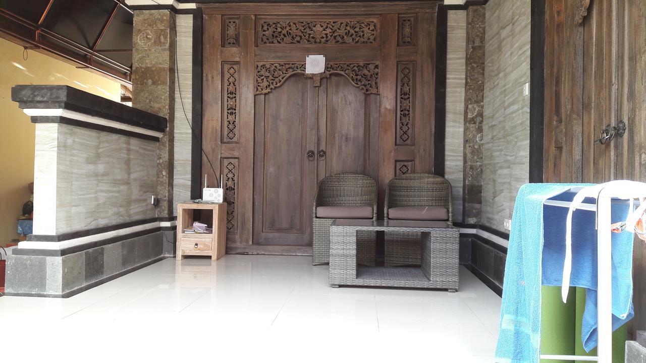 Three Ayu Family House Bed & Breakfast Ubud Dış mekan fotoğraf