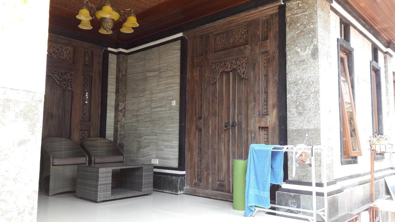 Three Ayu Family House Bed & Breakfast Ubud Dış mekan fotoğraf